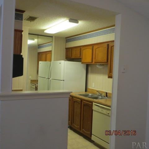2303 W MICHIGAN, Pensacola, FL 32526