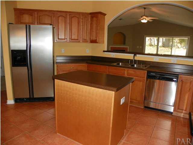2061 PIN HIGH DR, Pensacola, FL 32526