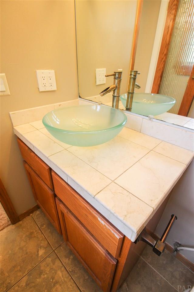 9430 KAINUI DR, Pensacola, FL 32526