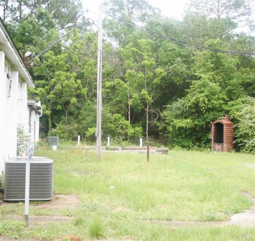1800 PATRICIA AVE, Pensacola, FL 32526