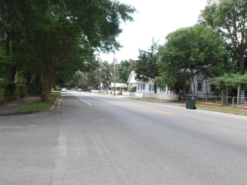 4564 FORSYTH ST, Bagdad, FL 32530
