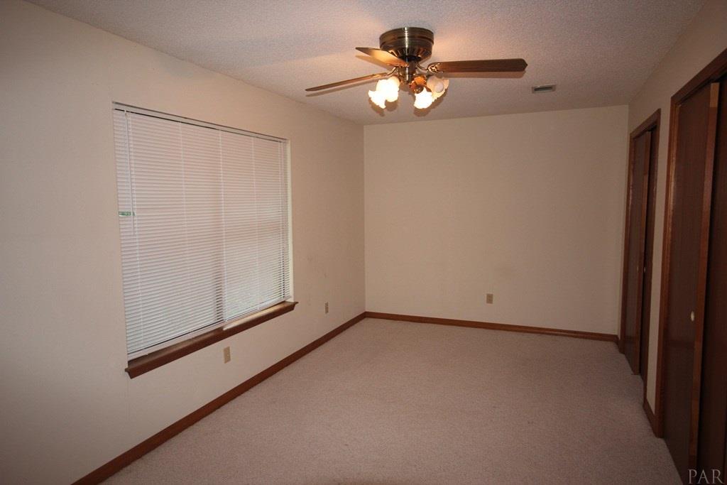 2650 SHERRILANE DR, Cantonment, FL 32533