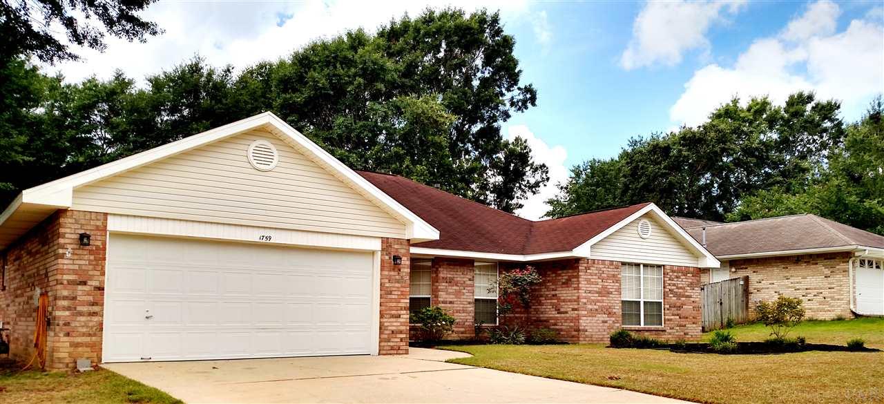 1759 Condor Dr, Cantonment, FL 32533