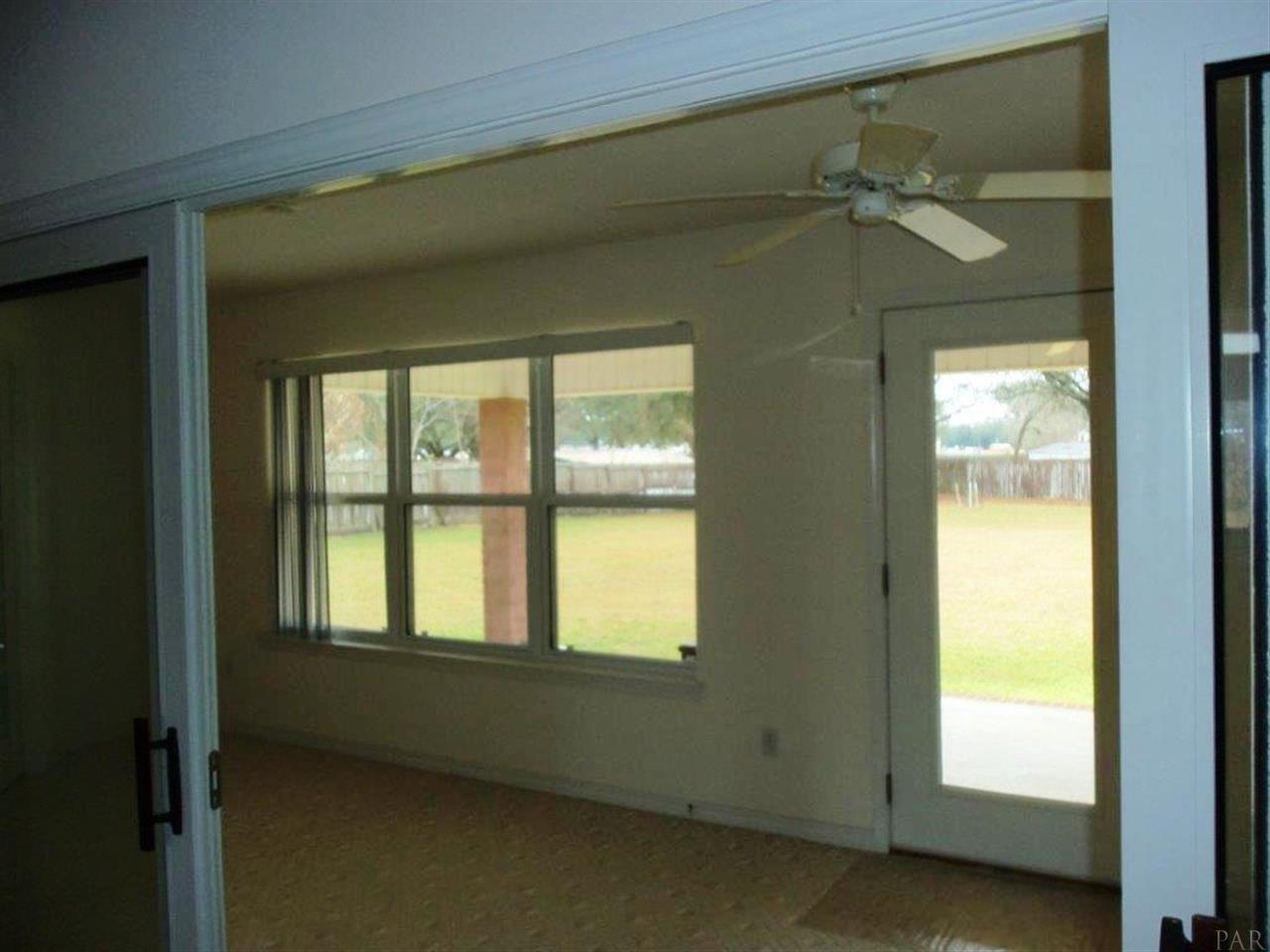 2185 DOVEFIELD DR, Pensacola, FL 32534