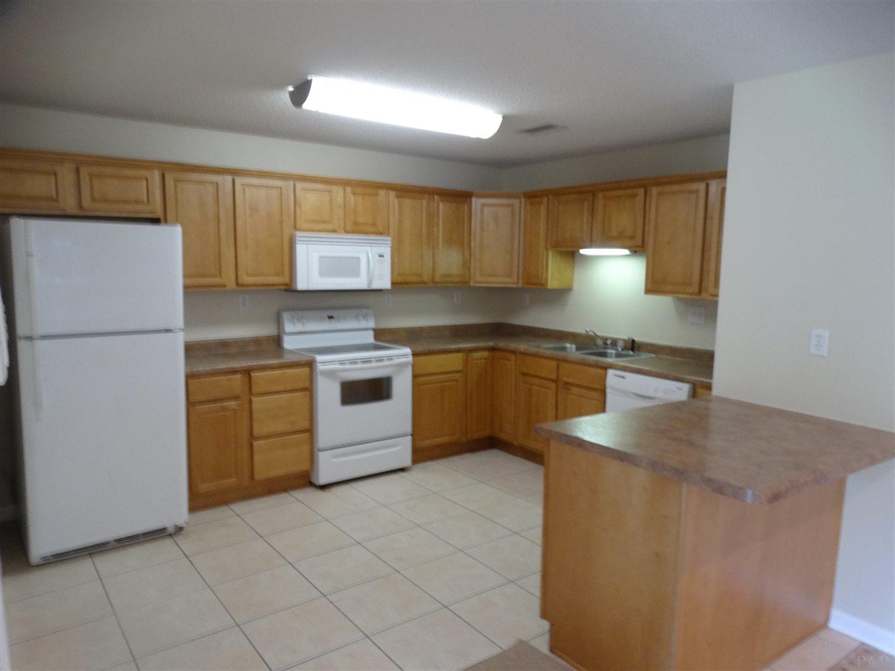 9030 BOWMAN AVE, Pensacola, FL 32534