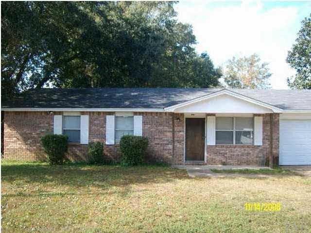 10011 HOLSBERRY RD, Pensacola, FL 32534