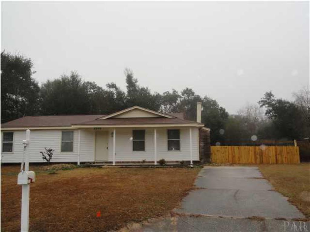 2292 SPARROW LN, Pensacola, FL 32534