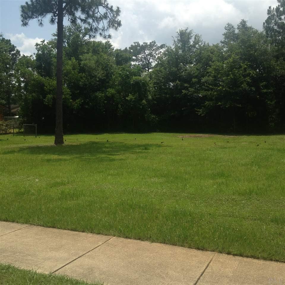 1633 LEPLEY RD, Pensacola, FL 32534
