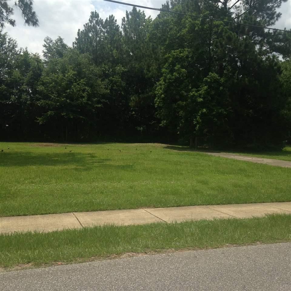 1633 LEPLEY RD, Pensacola, FL 32534