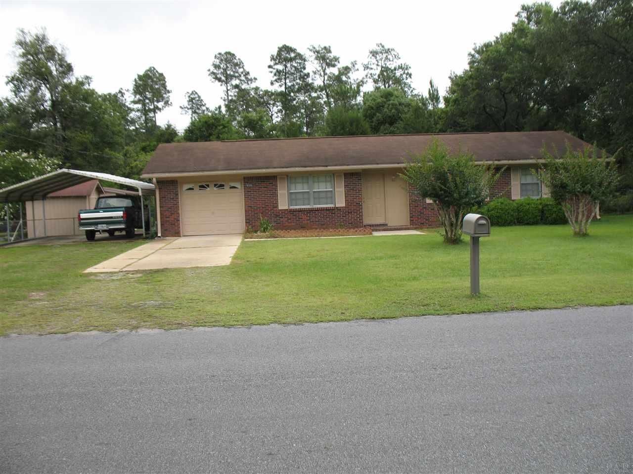8590 REDWING DR, Pensacola, FL 32534