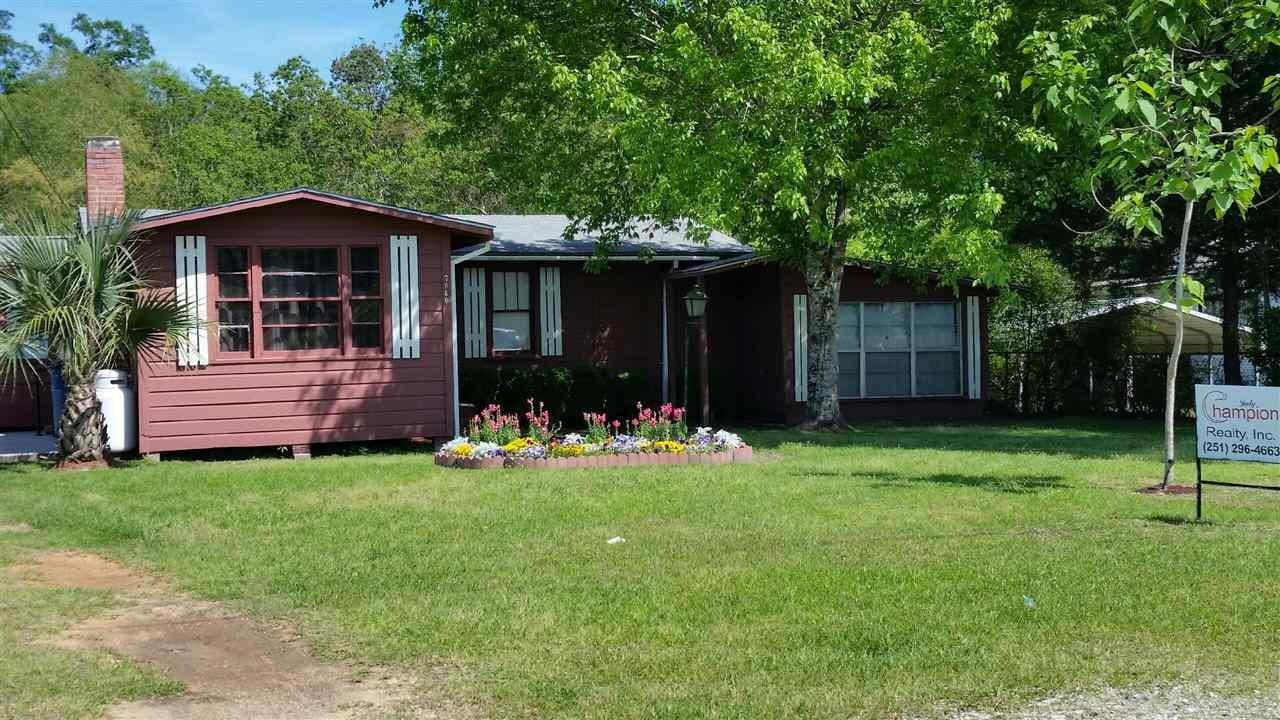 7960 ALGER RD, Century, FL 32535