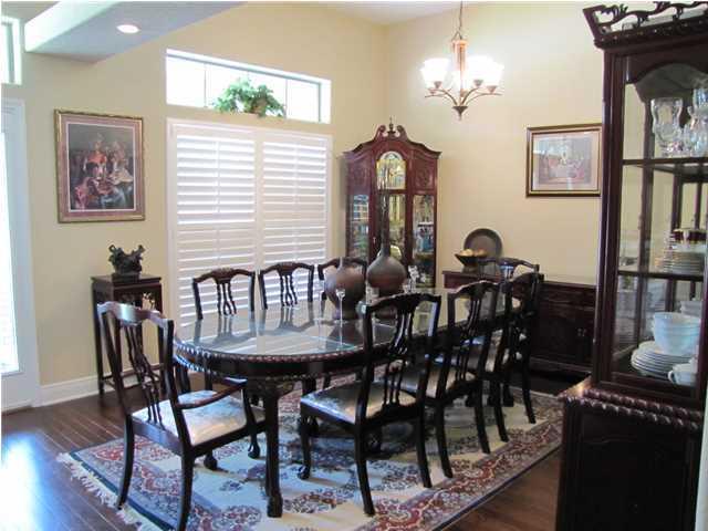 201 PINQUE COAT, Crestview, FL 32536