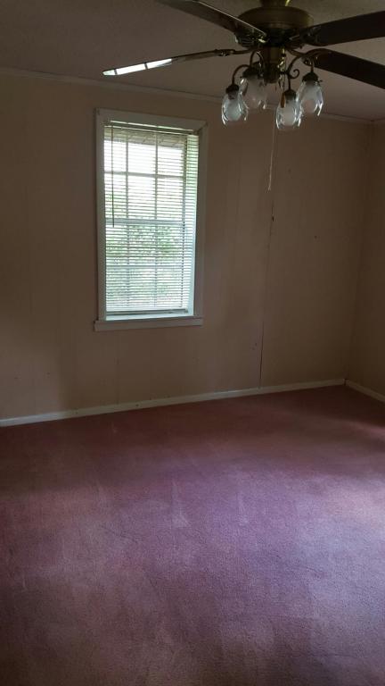 365 W 1ST Avenue, Crestview, FL 32536