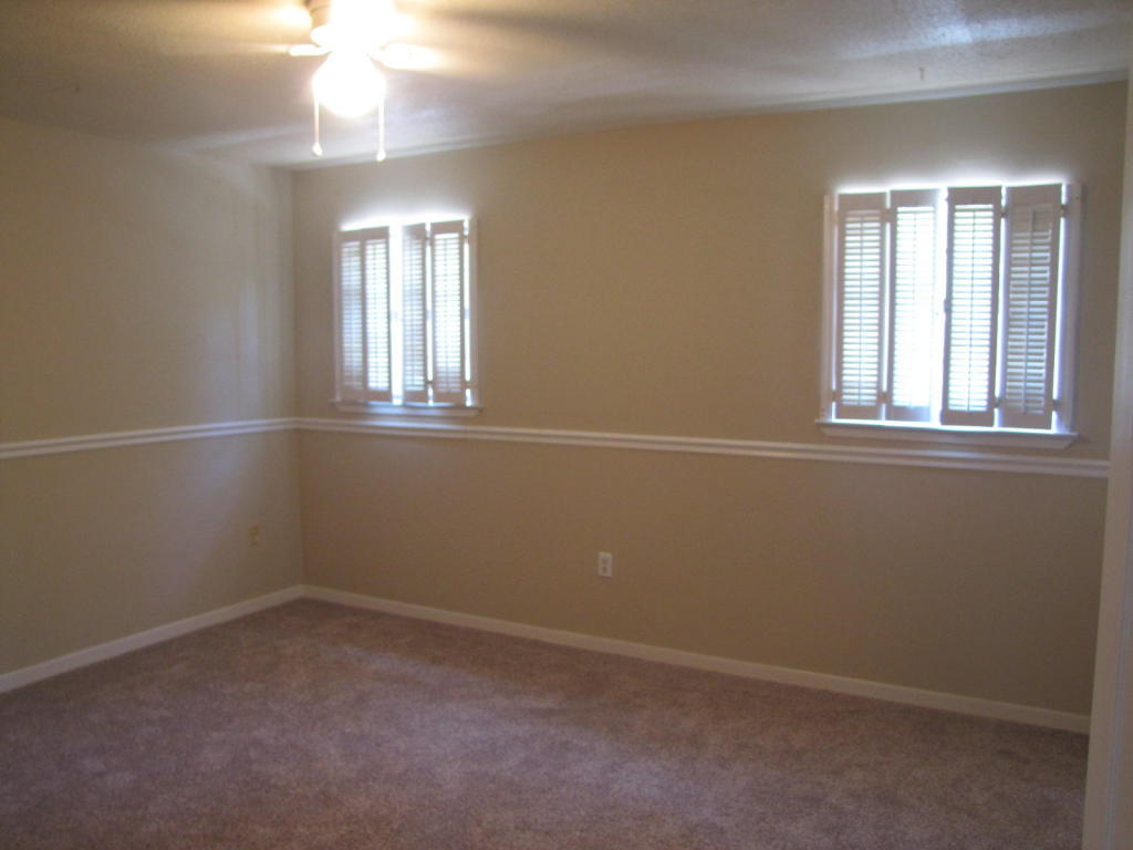 1207 WALTER Avenue, Crestview, FL 32536