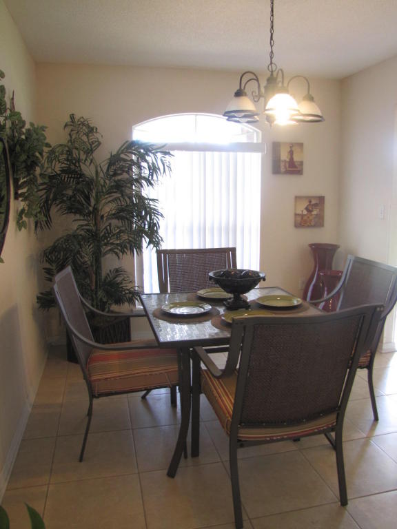 2103 CLEO Lane, Crestview, FL 32536