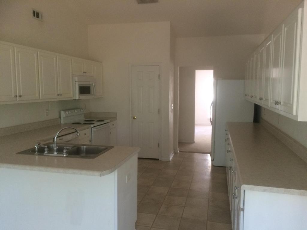 2600 PADDOCK Circle, Crestview, FL 32536