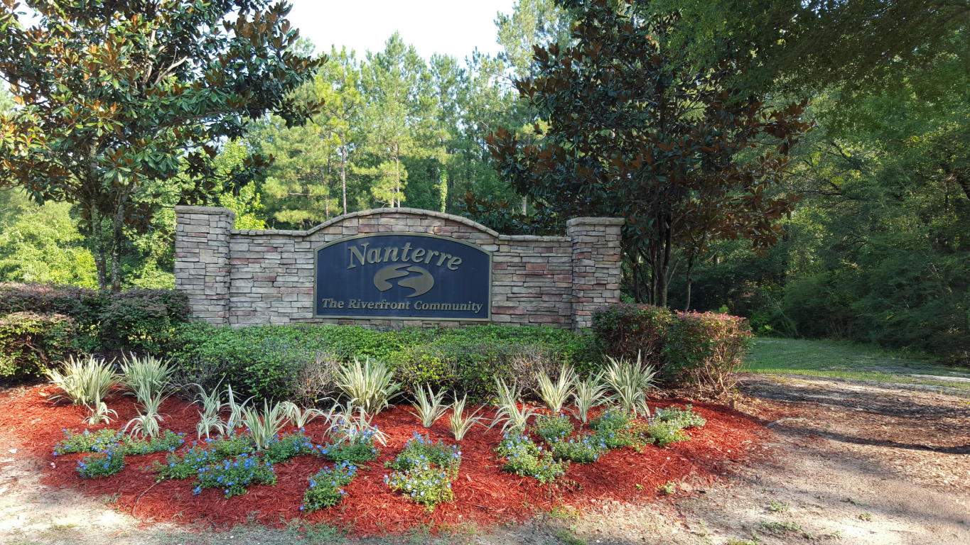 000 W Genevieve Way, Crestview, FL 32536