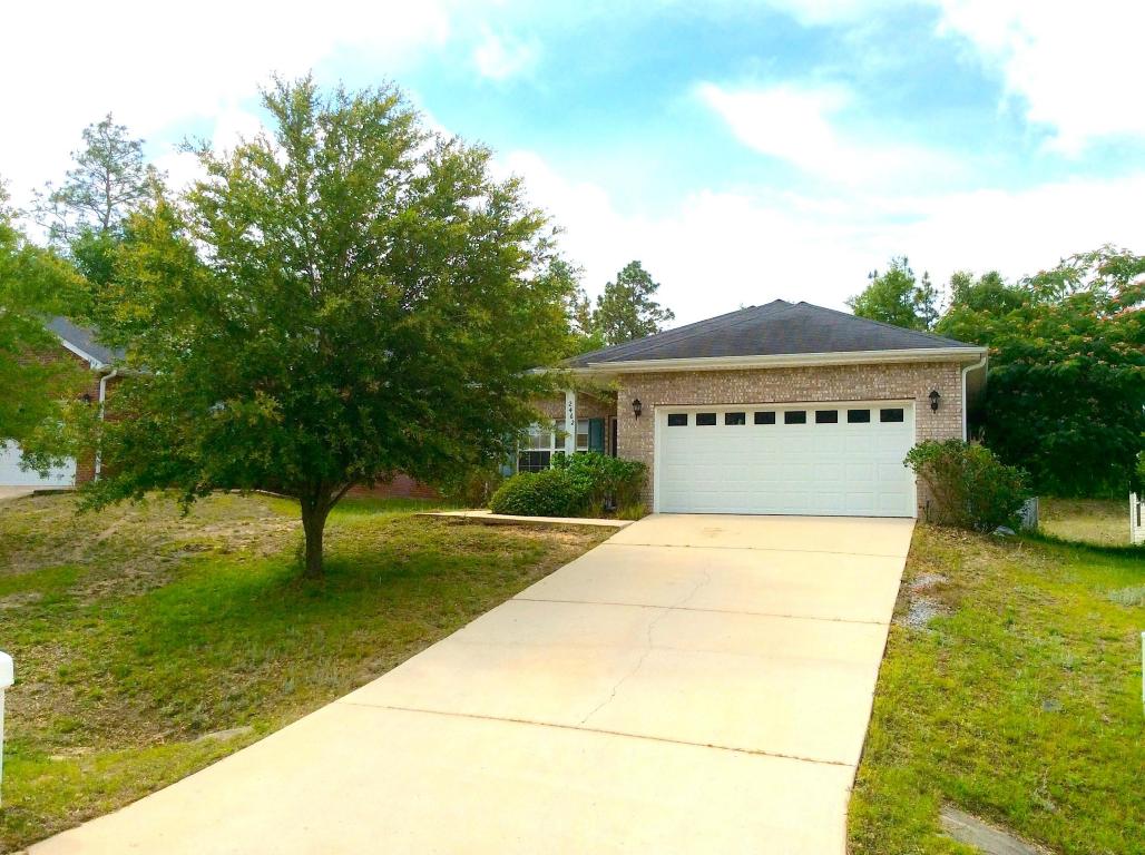 2462 S Lakeview Drive, Crestview, FL 32536