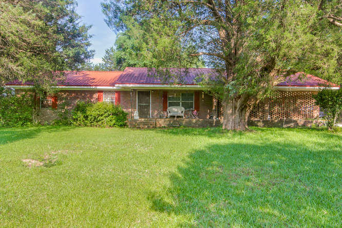 6011 N HIGHWAY 85, Crestview, FL 32536