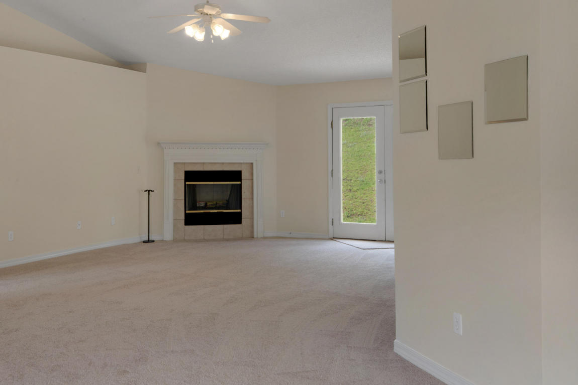 413 BOBBY Drive, Crestview, FL 32536