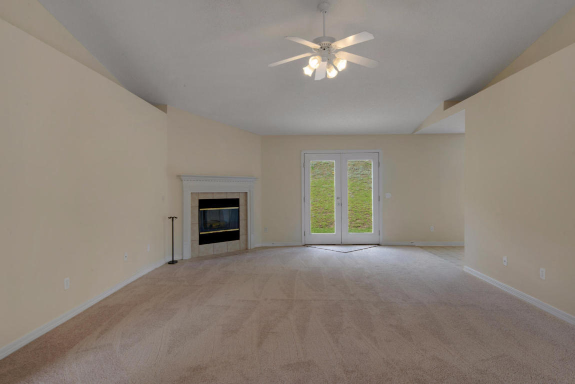 413 BOBBY Drive, Crestview, FL 32536