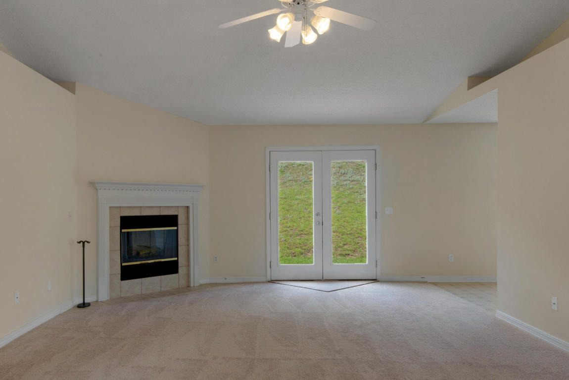 413 BOBBY Drive, Crestview, FL 32536