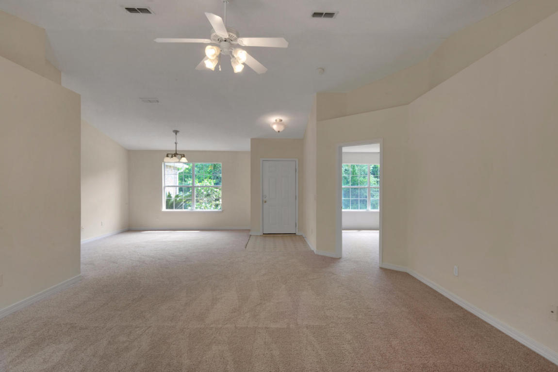 413 BOBBY Drive, Crestview, FL 32536