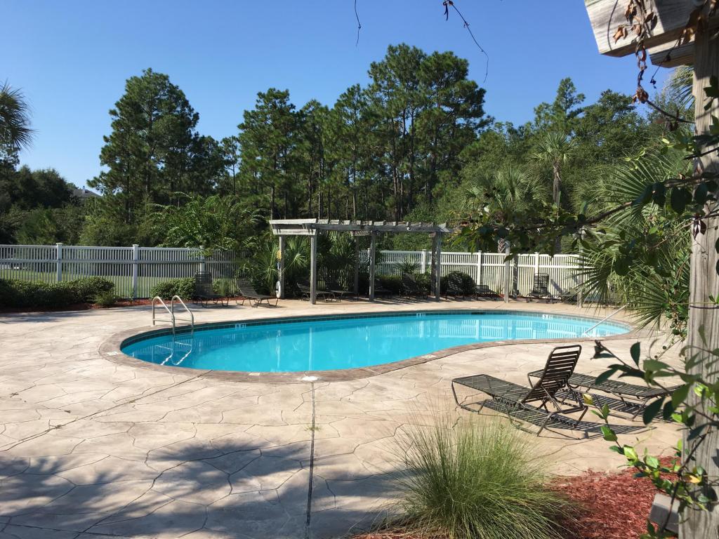 2673 Paddock Circle, Crestview, FL 32536
