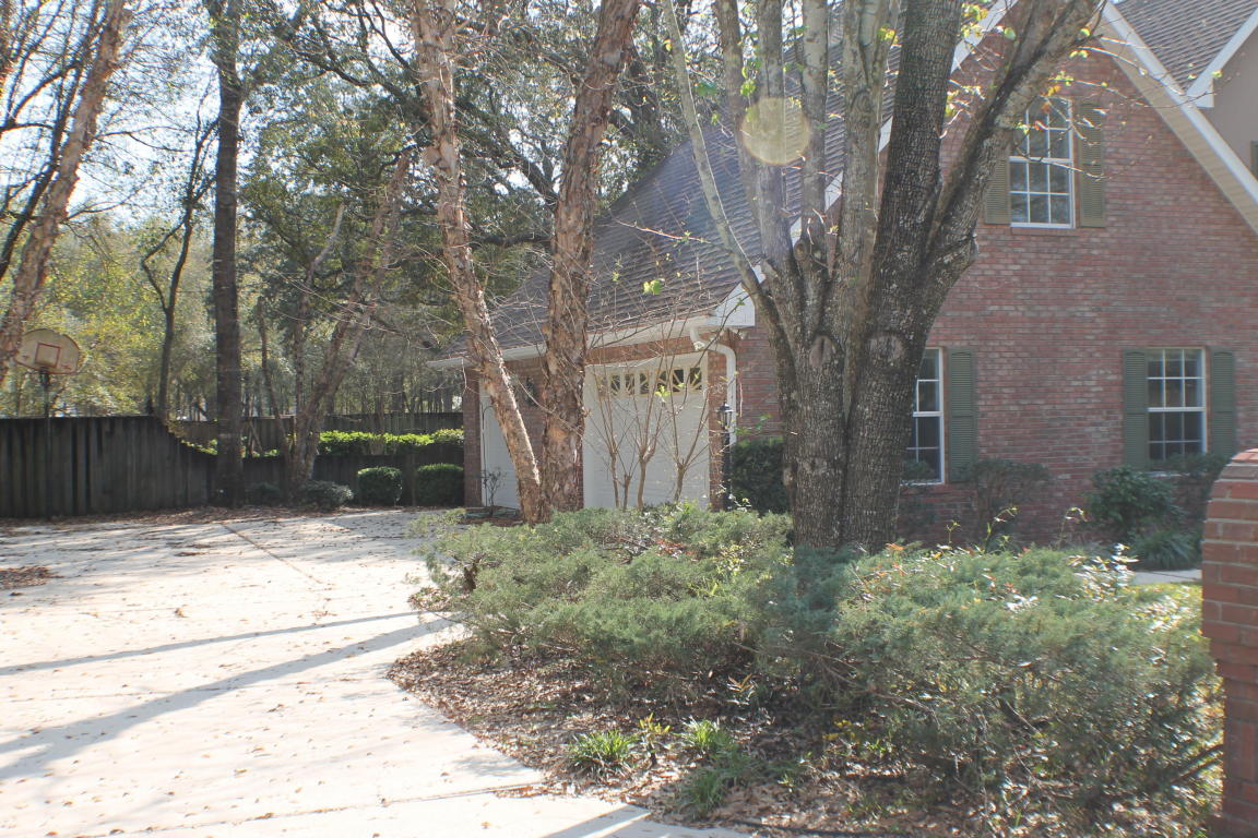 4636 E Scarlet Drive, Crestview, FL 32539