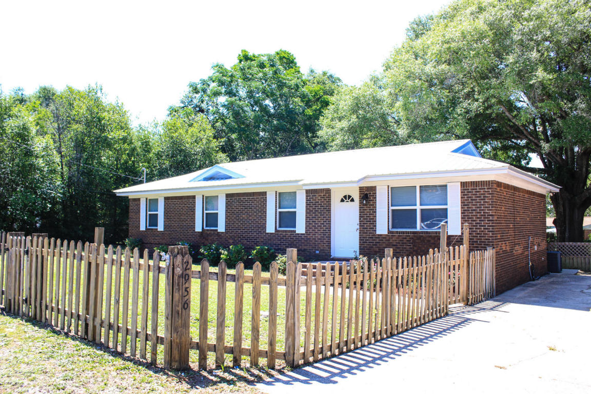 2956 Sholtz Avenue, Crestview, FL 32539