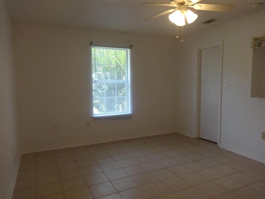 604 HENDERSON Street, Crestview, FL 32539