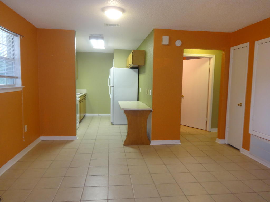 604 HENDERSON Street, Crestview, FL 32539