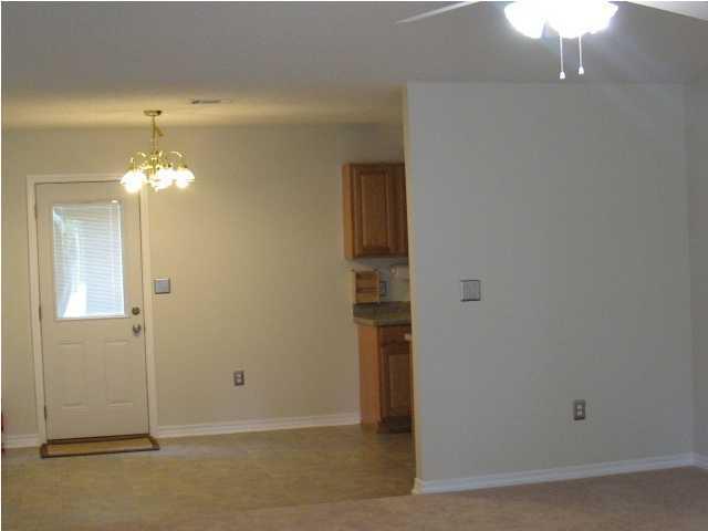308 STRAWBRIDGE Drive, Crestview, FL 32539