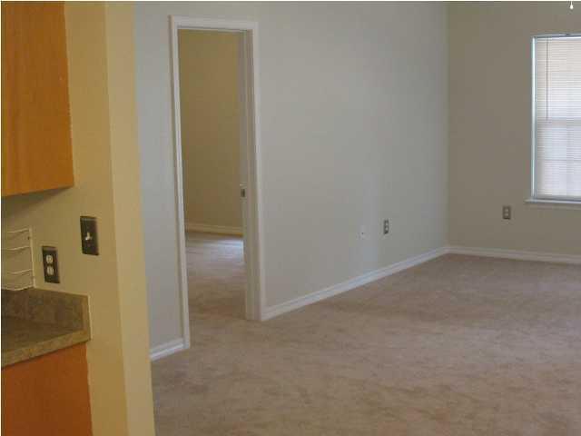 308 STRAWBRIDGE Drive, Crestview, FL 32539