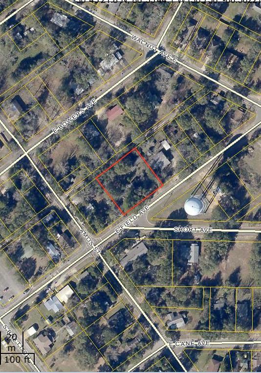415 E Field Avenue, Crestview, FL 32539