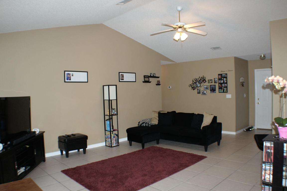 3267 Fairview Ave, Crestview, FL 32539