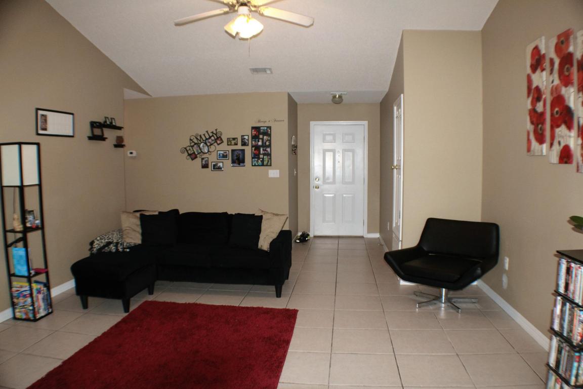 3267 Fairview Ave, Crestview, FL 32539
