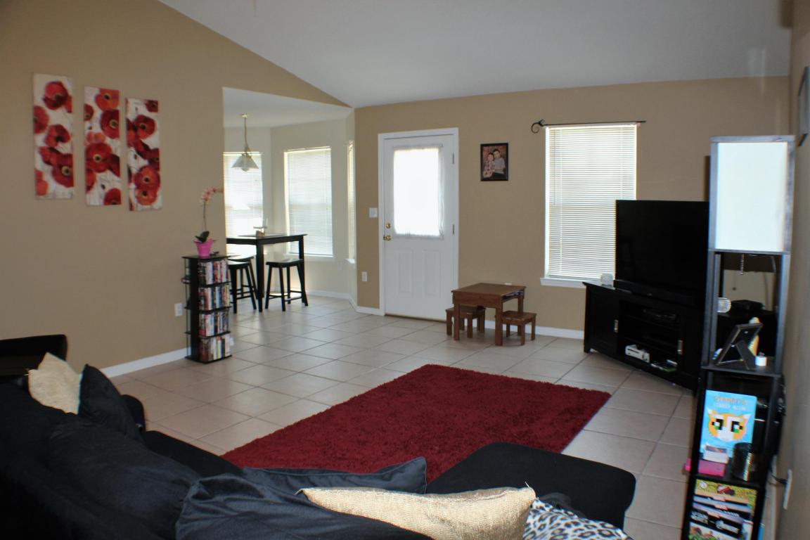 3267 Fairview Ave, Crestview, FL 32539