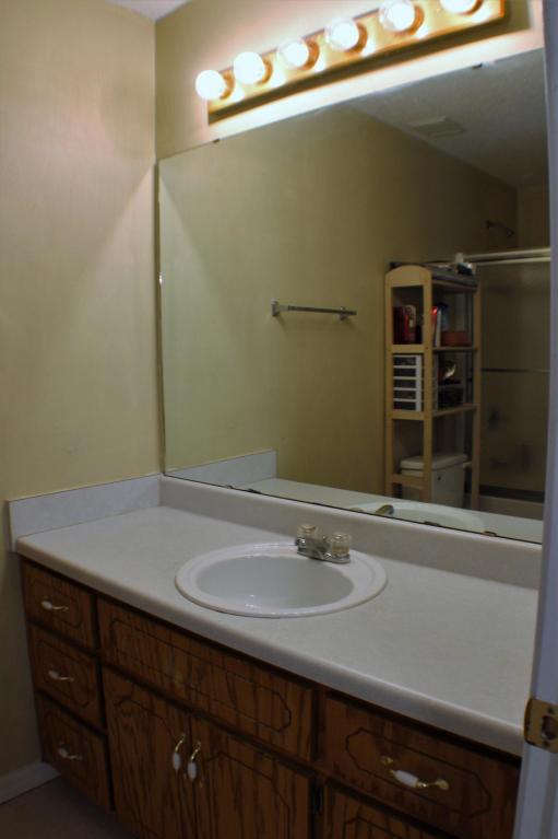 3267 Fairview Ave, Crestview, FL 32539