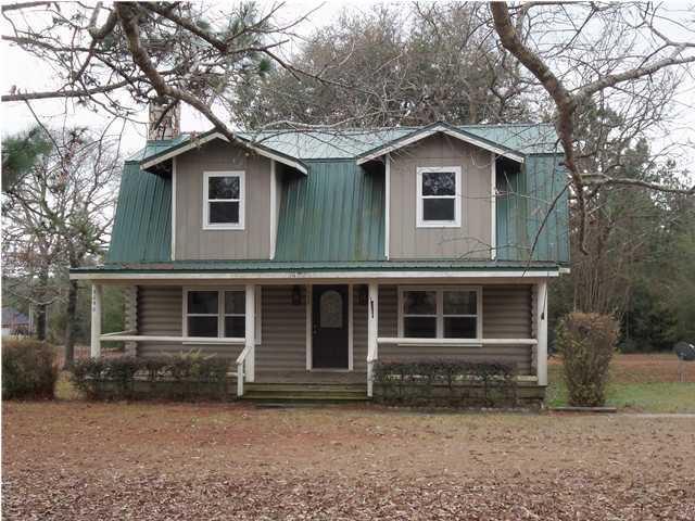 3098 LOG CABIN Lane, Crestview, FL 32539