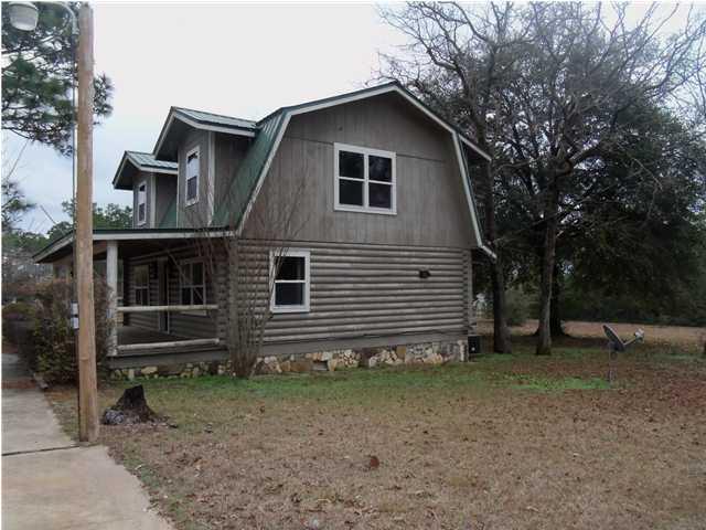 3098 LOG CABIN Lane, Crestview, FL 32539