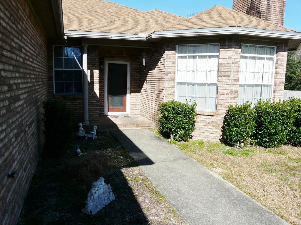 3005 Lillie St, Crestview, FL 32539