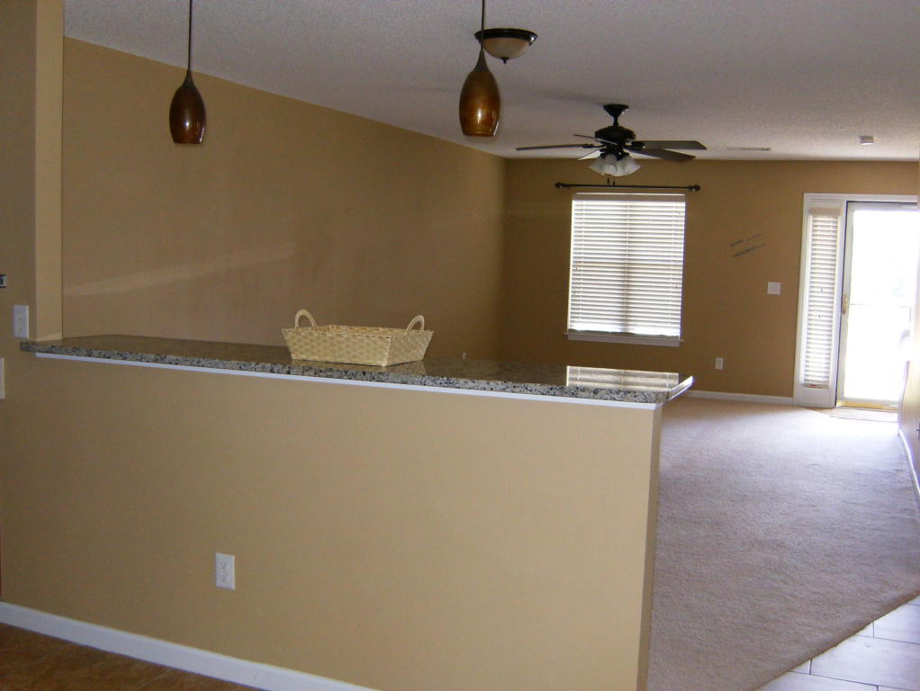 325 Dahlquist Drive, Crestview, FL 32539