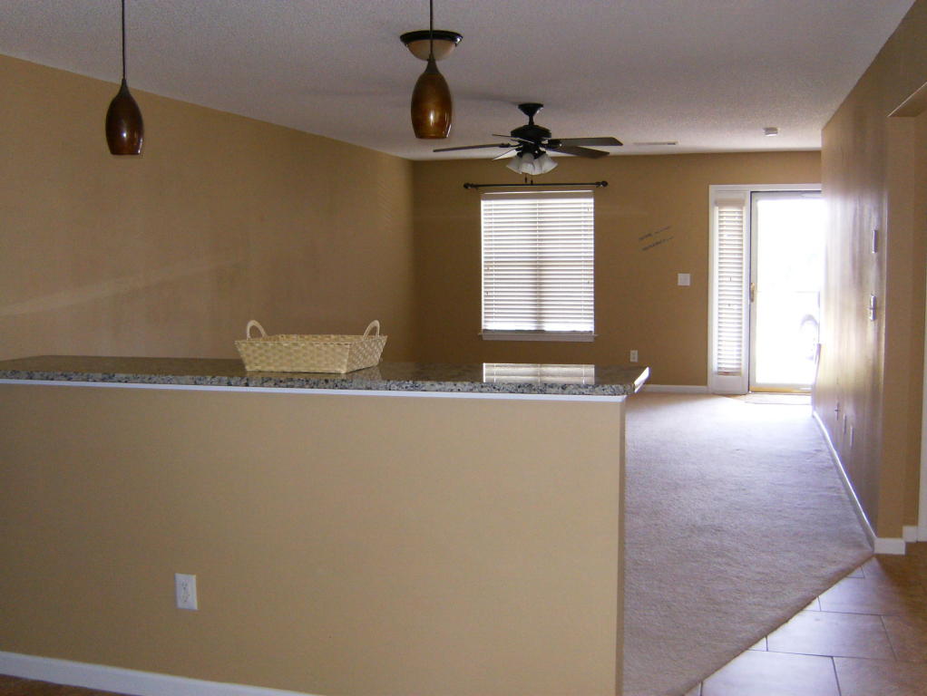 325 Dahlquist Drive, Crestview, FL 32539