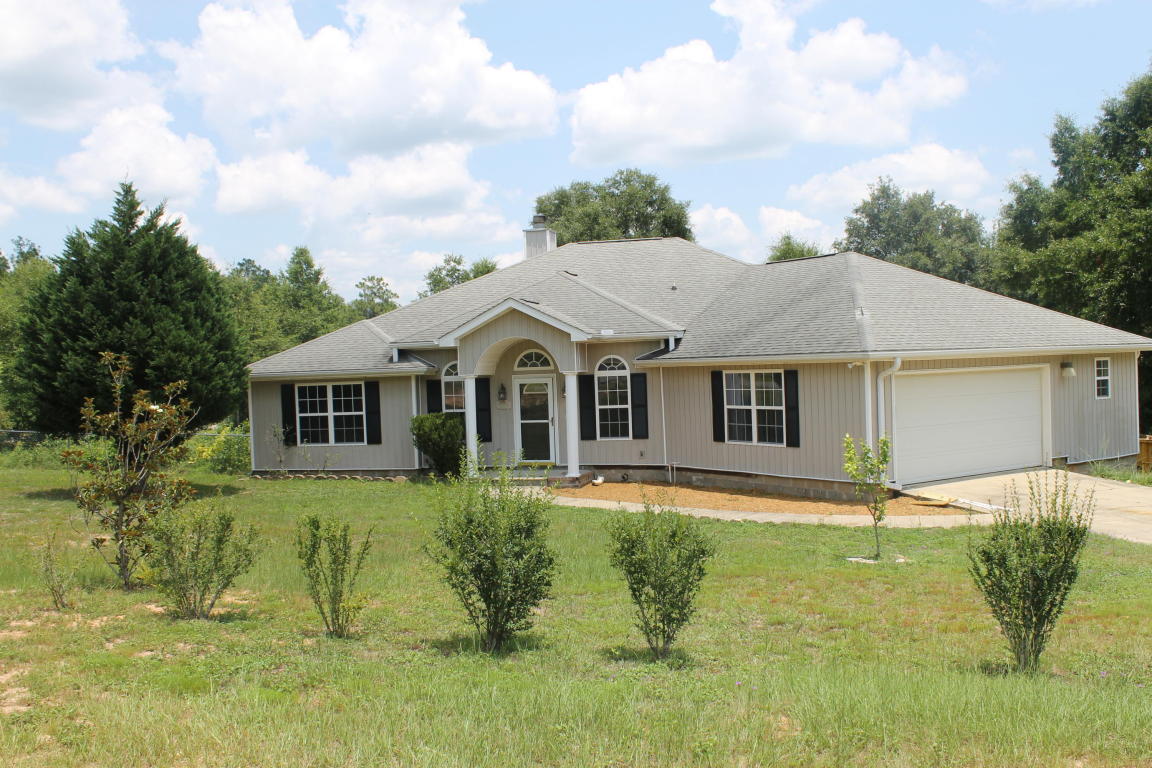 5951 OAKCREST Drive, Crestview, FL 32539