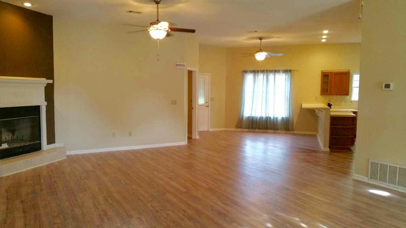 5951 OAKCREST Drive, Crestview, FL 32539