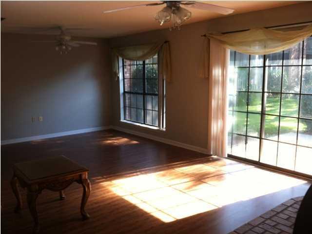227 Carmel Drive, Fort Walton Beach, FL 32547
