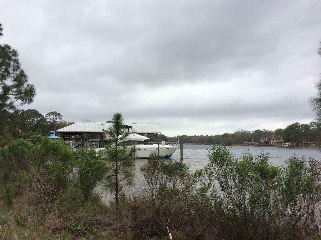 101 NE HARRIS Road, Fort Walton Beach, FL 32547