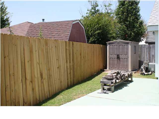 1927 Patrician Way, Fort Walton Beach, FL 32547