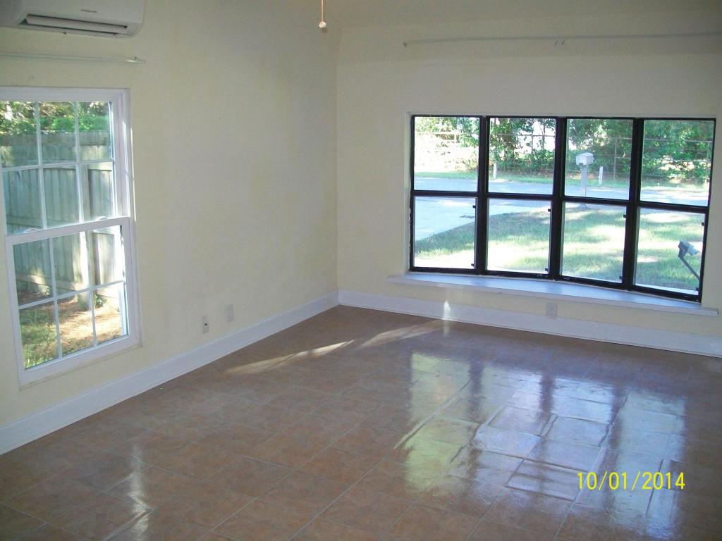 115 HAWKINS Road, Fort Walton Beach, FL 32547